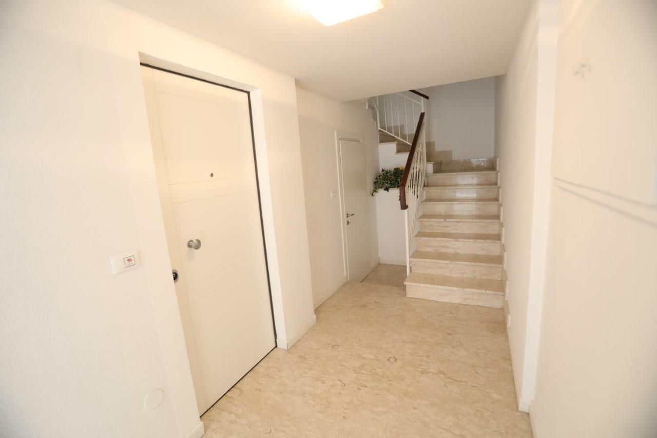 Casa Magenta Apartment 3 Valeggio sul Mincio Bagian luar foto